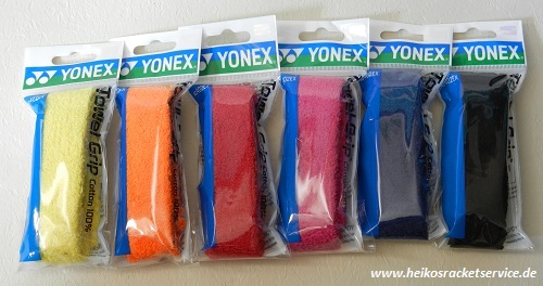 YONEX AC402